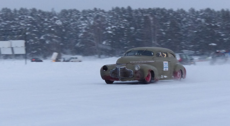 Illustration for article titled Sweden's 'Speed Weekend On Ice' Is Where Sanity Goes To Die And Axles Go To Break